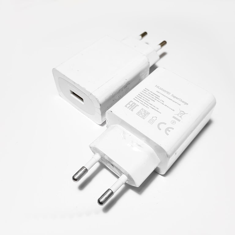 Adaptador De Carga Huawei Super Charge 5A Max Blanco - Imagen 1